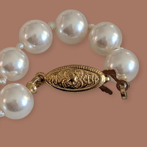 Great Grandmother's Glassine Pearls - Picture 4 of 5